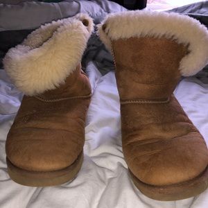 bailey button uggs